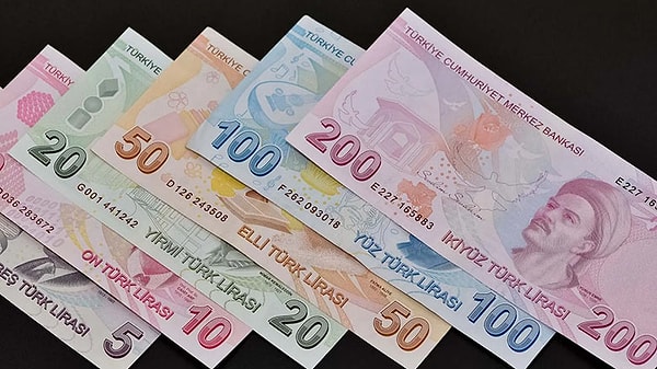Tahmine göre asgari ücret artışı beklenen enflasyonun yaklaşık %4 altında kalacak.