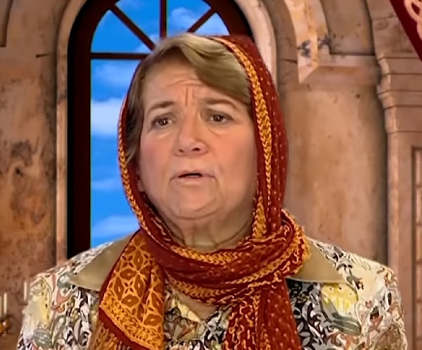 ‘Şehnaz Tango’, ‘İlişkiler’, ‘Eltiler’, ‘Tatlı Hayat’ ve ‘Büyük Yalan’ gibi önemli projelerde yer alan Sevinç Aktansel, meğer o dönem ALS hastalığıyla mücadele ediyormuş.