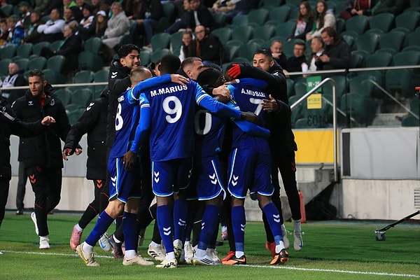 Samsunspor bulduğu erken golü korumayı başardı.