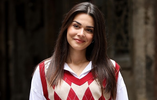 Şimdiyse Birsen Altuntaş’ın haberiyle karşınızdayız. Aleyna Bozok dizinin yeni ismi oldu. 👇