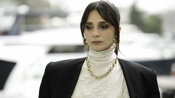 Meriç Aral'ın Rol Aldığı Yapımlar