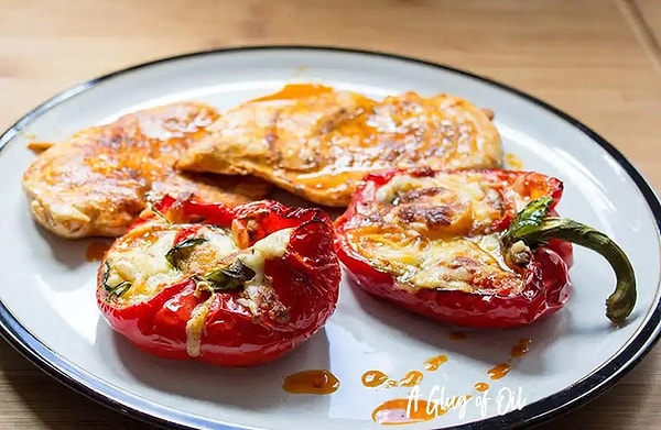 10. Lor Peynirli Biber Dolması ve Patates