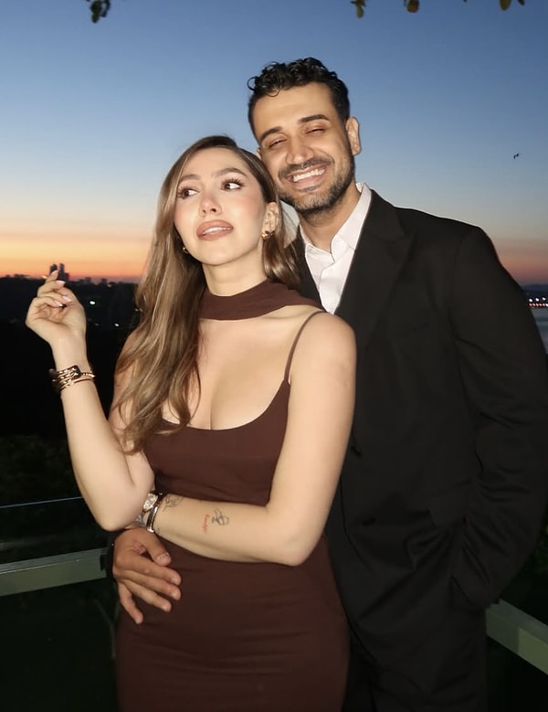 Hayatımıza YouTube'da çektiği makyaj videolarıyla giren Damla Altun'u tanırsınız.