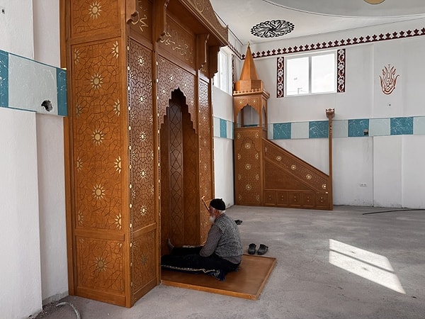“Ben ölünce çocuklar arsaları satıp parayı harcayacaktı, ben de sağlığımda sattım, hayrımı yaptım"