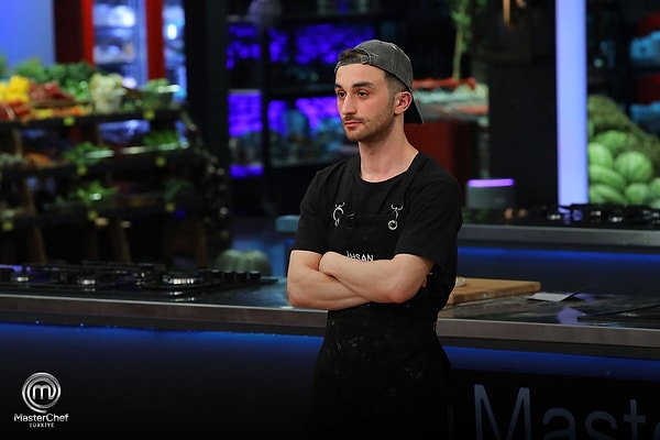 MasterChef'te eleme gecesi ise yine değişti. Cuma günü yapılan elemede yarışmaya veda eden isim belli oldu.