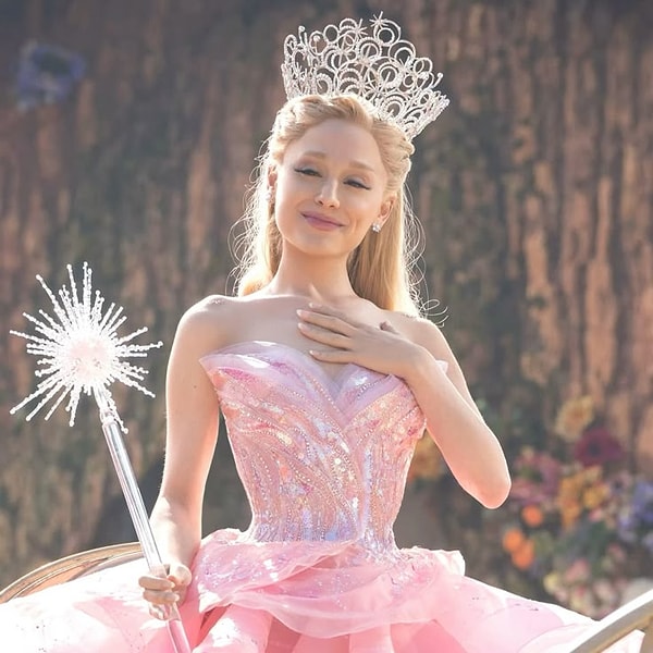 Glinda / Sabrina Spellman