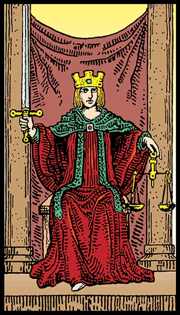 Terazi Burcunun Tarot Kartı: Adalet