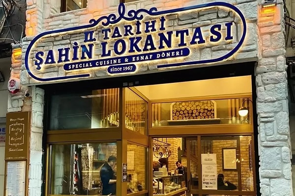 İstanbul’un 58 yıllık tarihi lokantası iflas etti.
