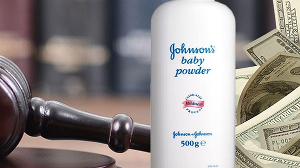 ABD’li Johnson & Johnson şirketi, bebek pudrasında kanser riski oluşturan asbest bulunduğu iddiasıyla 3 binden fazla kişi tarafından dava edildi.