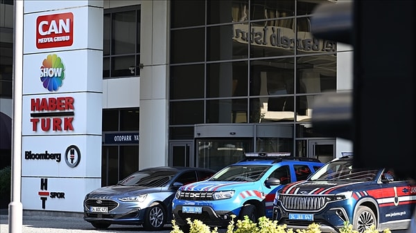 Can Holding bünyesinde faaliyet gösteren şirketler üzerinden suç işlemek amacıyla örgüt kurulması iddiasına ilişkin yürütülen soruşturma kapsamında ikinci aşama operasyon düzenlendi.