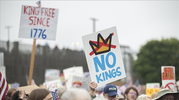 Millions of people in the US took to the streets in protest against Trump.