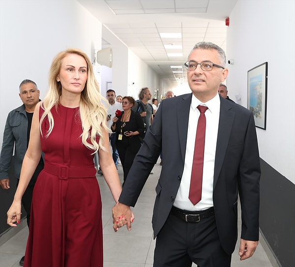 Tufan Erhürman, ilk açıklamasında vatandaşlara teşekkür etti.