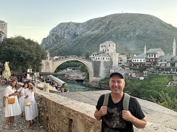 Mostar ve Saraybosna: Köprüler, Küller ve İnsanlık