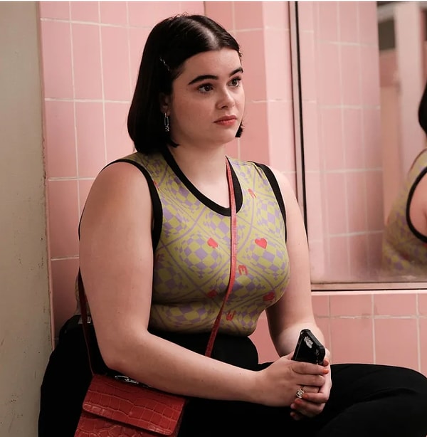 Barbie Ferreira, who etched herself into our minds with her portrayal of Kat Hernandez in the beloved HBO series Euphoria, quickly became an icon with her distinctive style and body-positive stance.