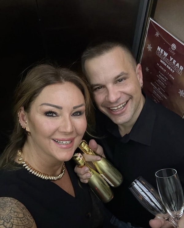 Çocuklar Duymasın'ın Meltem'i olarak hafızamıza kazınsa da yıllardır modellik ve sunuculuk kariyeriyle konuştuğumuz Pınar Altuğ, sosyal medyayı oldukça aktif kullanan isimlerden!