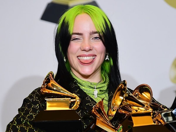 Kesinlikle Billie Eilish!