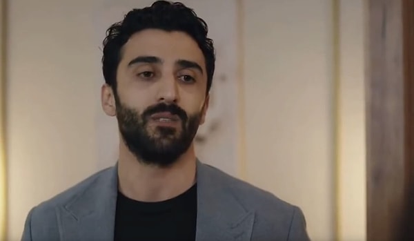 Kızılcık Şerbeti'nin 4. sezonunun en nefret edilen karakterlerinin başında ne yazık ki Firaz yer alıyor.