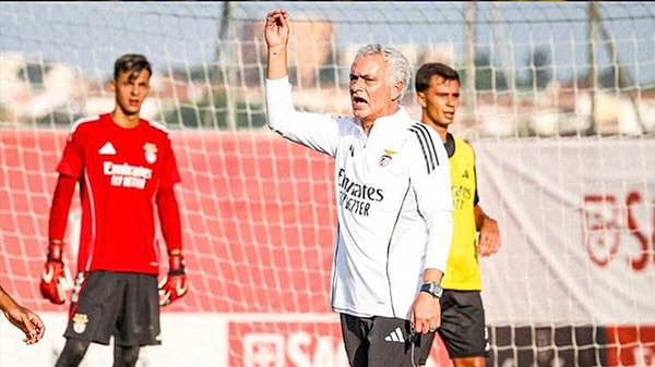 Benfica ve Fenerbahçe'nin yaz aylarındaki mesaisi hayli yoğundu.