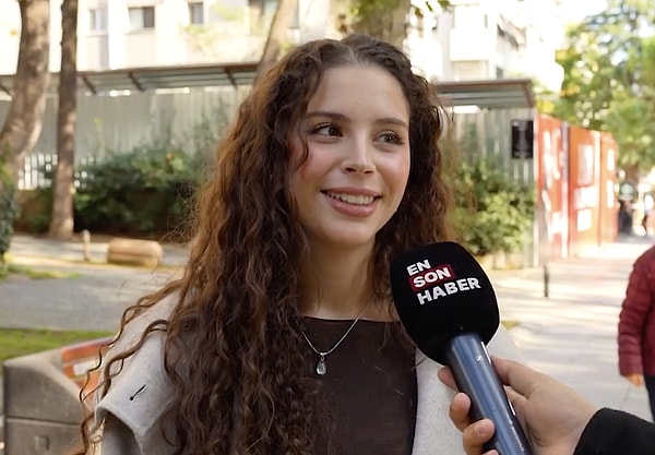 İnsanlar ikiye bölündü.