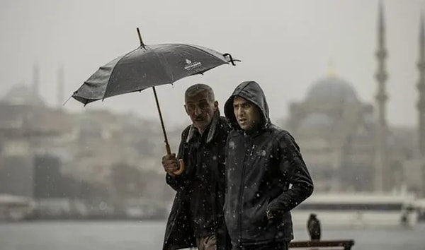 Hafta sonu yağış doğuya kayıyor.