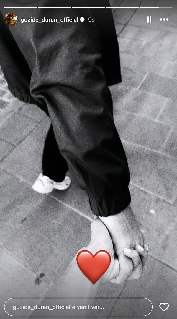 Hızını alamayarak bu kez ikinci bir fotoğraf paylaştı.