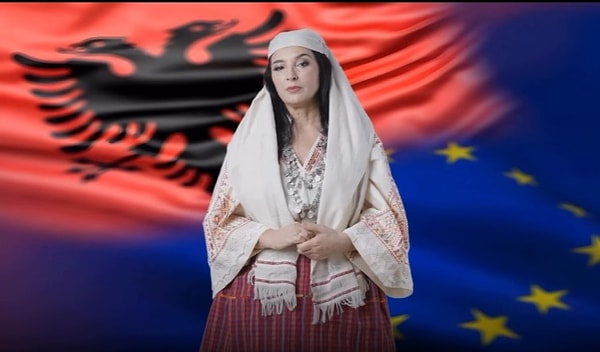 Berlin'deki Küresel Diyalog'da (BGD) konuşan Rama,