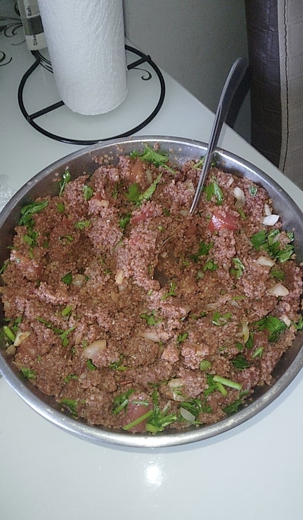 2. Peki, twitter halkı bu kısır fotoğrafıyla ne yapıyor?