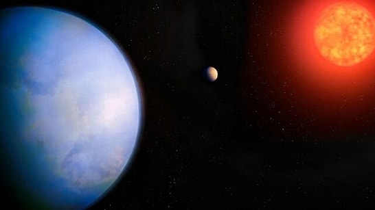 Scientists Discover Super-Earth: Very Close to Earth