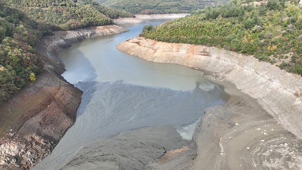 Uludağ ve eteklerine metrekareye düşen yaklaşık 10 kilogramlık yağış, kuruyan dereleri yeniden canlandırdı.