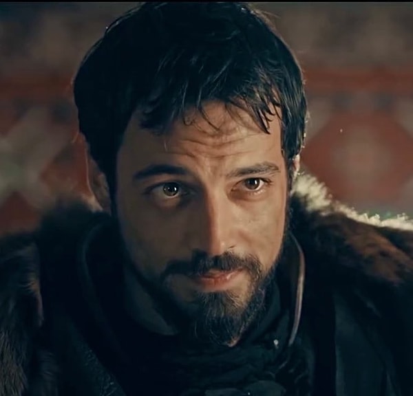 Mert Yazıcıoğlu ve Mahassine Merabet'in başrollerini paylaştığı Kuruluş Orhan'ın ilk bölümü sonunda yayınlandı.