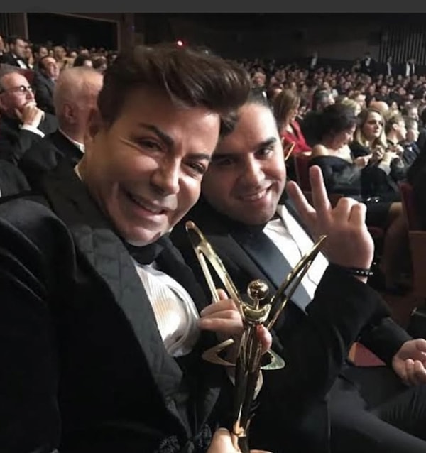 Ardından Gazeteci, yazar Şenay Düdek, ölüm haberlerinin neden çıktığını şu sözlerle açıklamıştı: