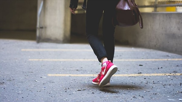 Ortalama yürüme hızı 4-5 km/s; 6 km/s ise ‘orta tempo’ olarak tanımlanıyor.