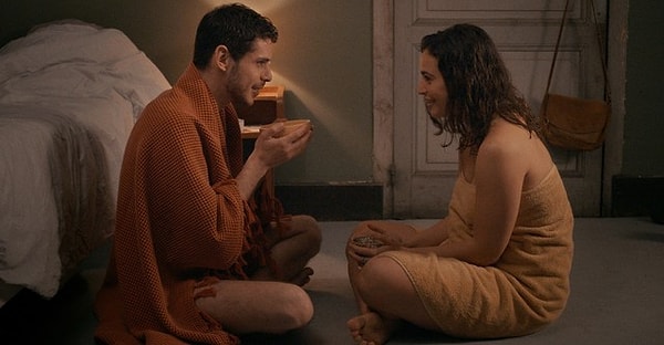 The Night Belongs to Lovers (2021)