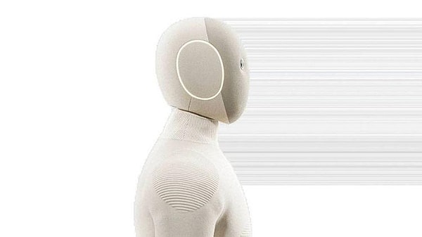 Daha da önemlisi tamamen pazarlama işi;