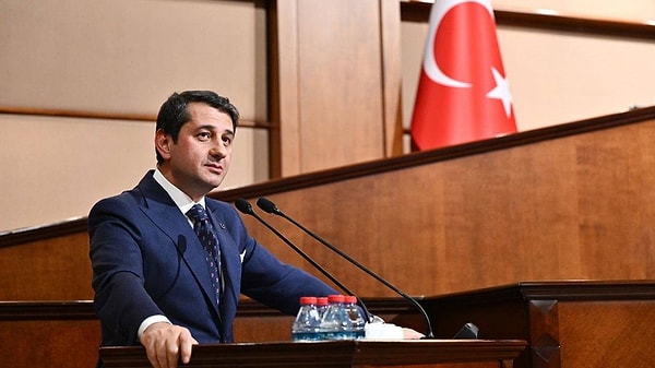 İbrahim Özkan Kimdir?