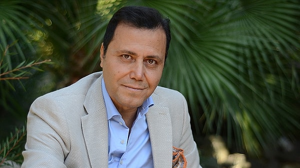 Sağlık durumu hızla iyiye giden Hakalmaz, tedavisinin ardından sahnelere geri dönmekte de gecikmedi.