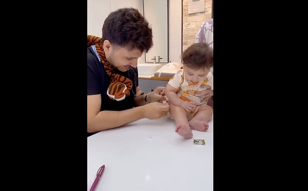 Dikkatlerini dağıtarak streslerini azaltıyor.