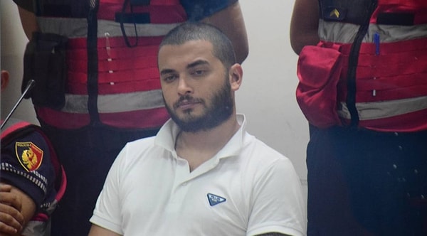 Cezaevinde intihar eden Fatih Özer’in tek kaldığı hücresinde intihar şeklini özetleyen bir not bulundu!