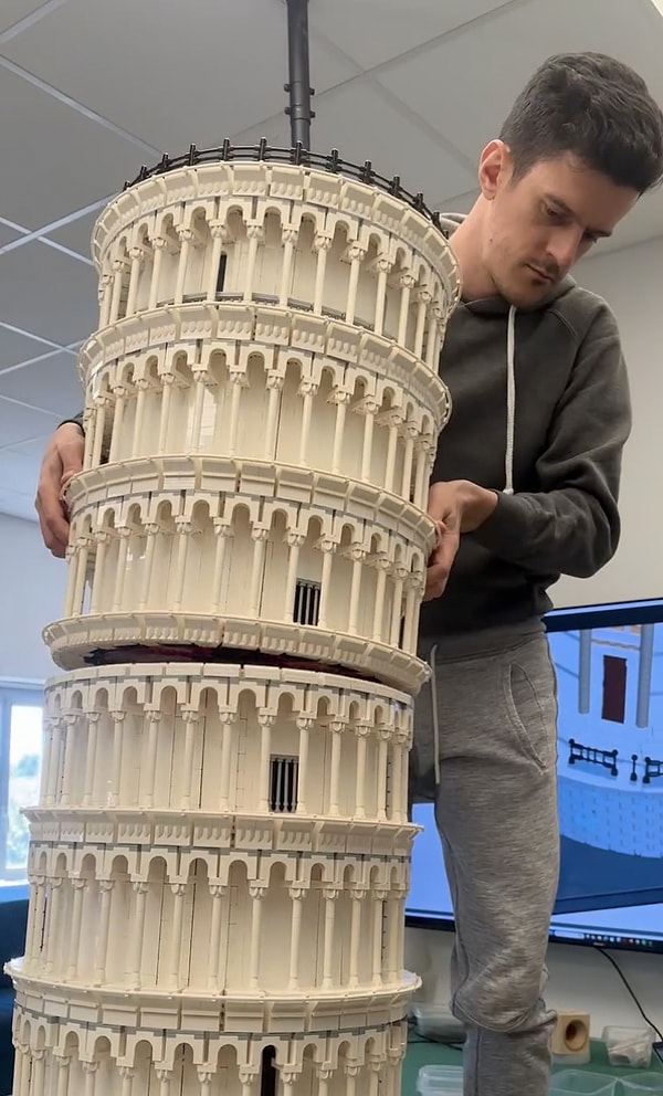 Eserlerin oluşturulma süreci oldukça zorlu ve titizlik gerektiriyor.