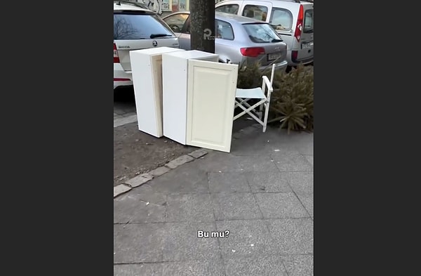 Karşılaştırmaya yeni bir konu eklendi.