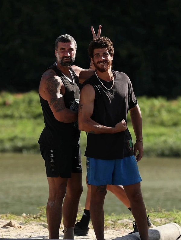 2. Hikmet, Poyraz'la olan arkadaşlığının neden bittiğini açıkladı.