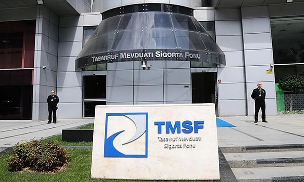 Hat Holding Ne İş Yapar?