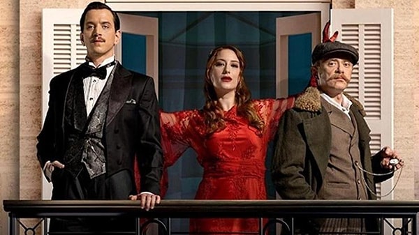 7. Pera Palas’ta Gece Yarısı (2022)