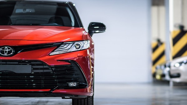 İlerleyen süreçte, bayiler tarafından park yardım yazılımı ücretsiz olarak güncellenecek.