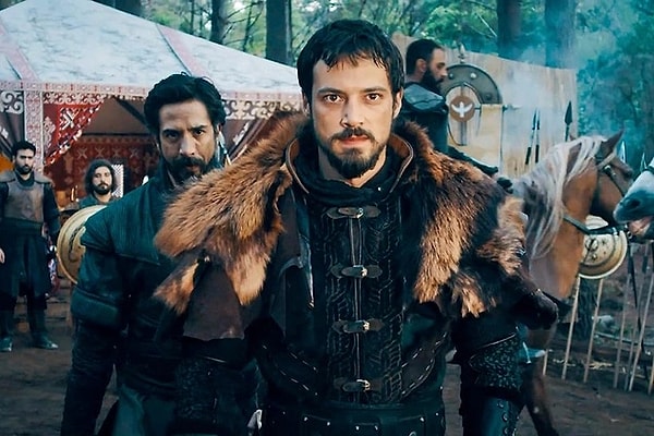 atv'nin yeni sezon için en iddialı işlerinden Kuruluş Orhan, Mert Yazıcıoğlu'nun başrolüyle ekranlara geri döndü.