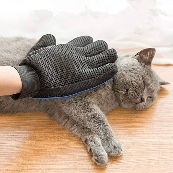 5. Tüy Temizleme Eldiveni