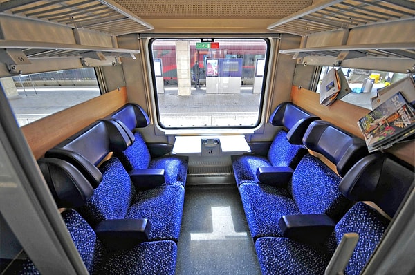 350 yolcu kapasiteli tren farklı konfor seçenekleri sunacak.