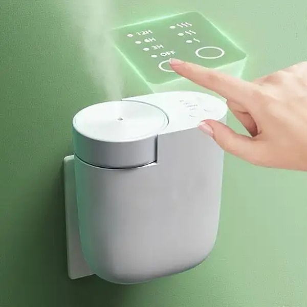 7. Her odaya otomatik parfüm spreyi koymak... Ay başım döndü!