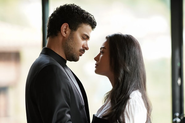 ATV'nin yeni sezon için hazırladığı Karadeniz dizisi Gözleri KaraDeniz, düşük reyting oranları alıyor.