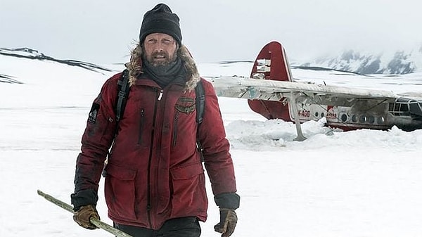 2. Arctic (2018)
